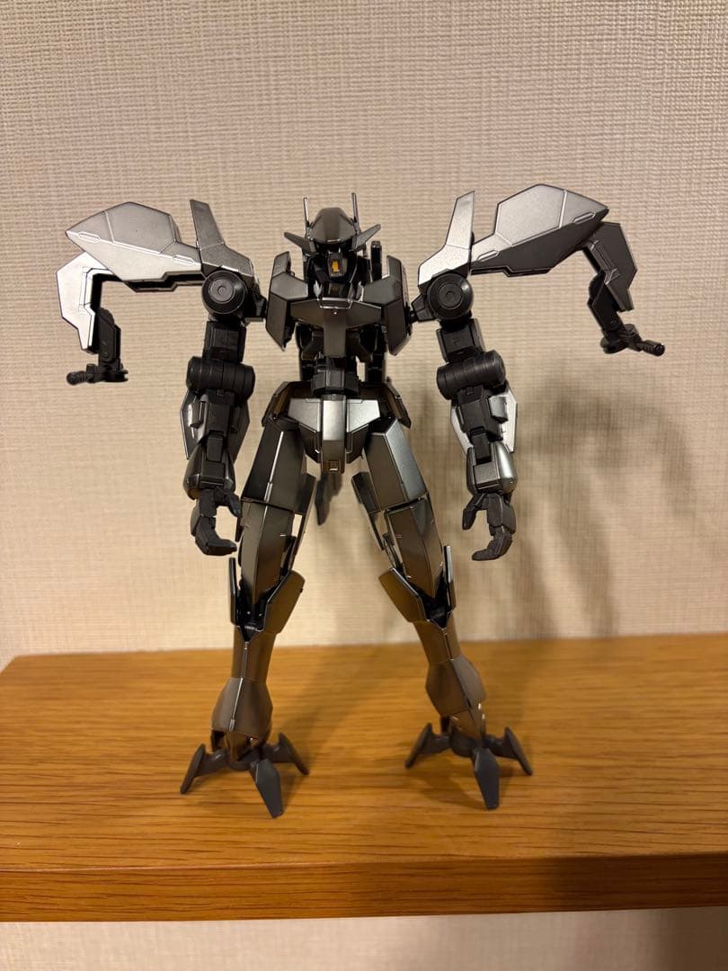 HG ガンプラ ガンダムバエル　グレイズアイン　ブラッドコーティング　セット