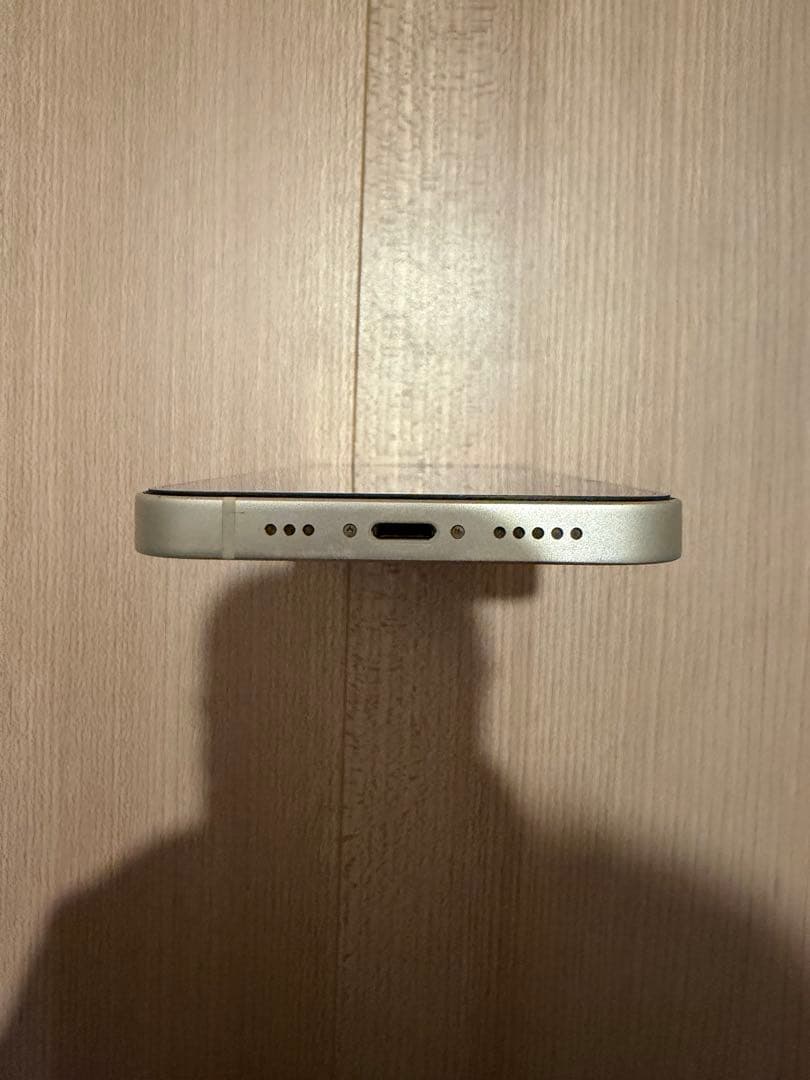 Apple iPhone 13 Starlight 256GB SIMフリー