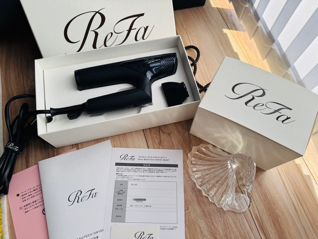 【美品】スタンド付き！リファ　ビューテックドライヤースマート　ブラック