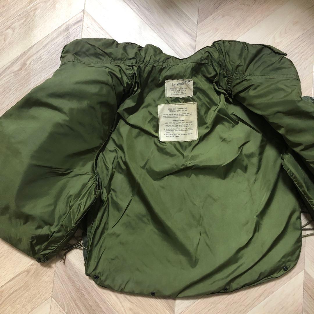 M69ボディアーマー　実物防弾ベスト　珍しい取説付き　美品