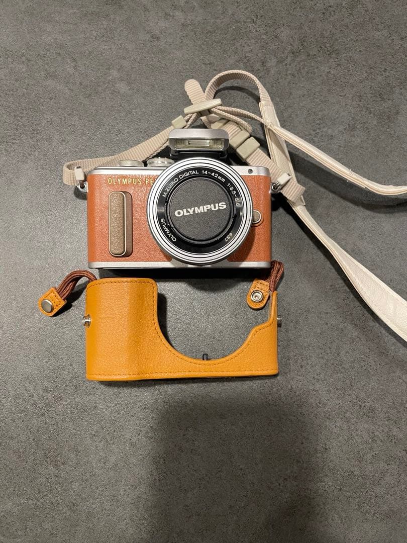 OLYMPUS PEN E-pl8 ミラーレスカメラ 14-42mm ブラウン