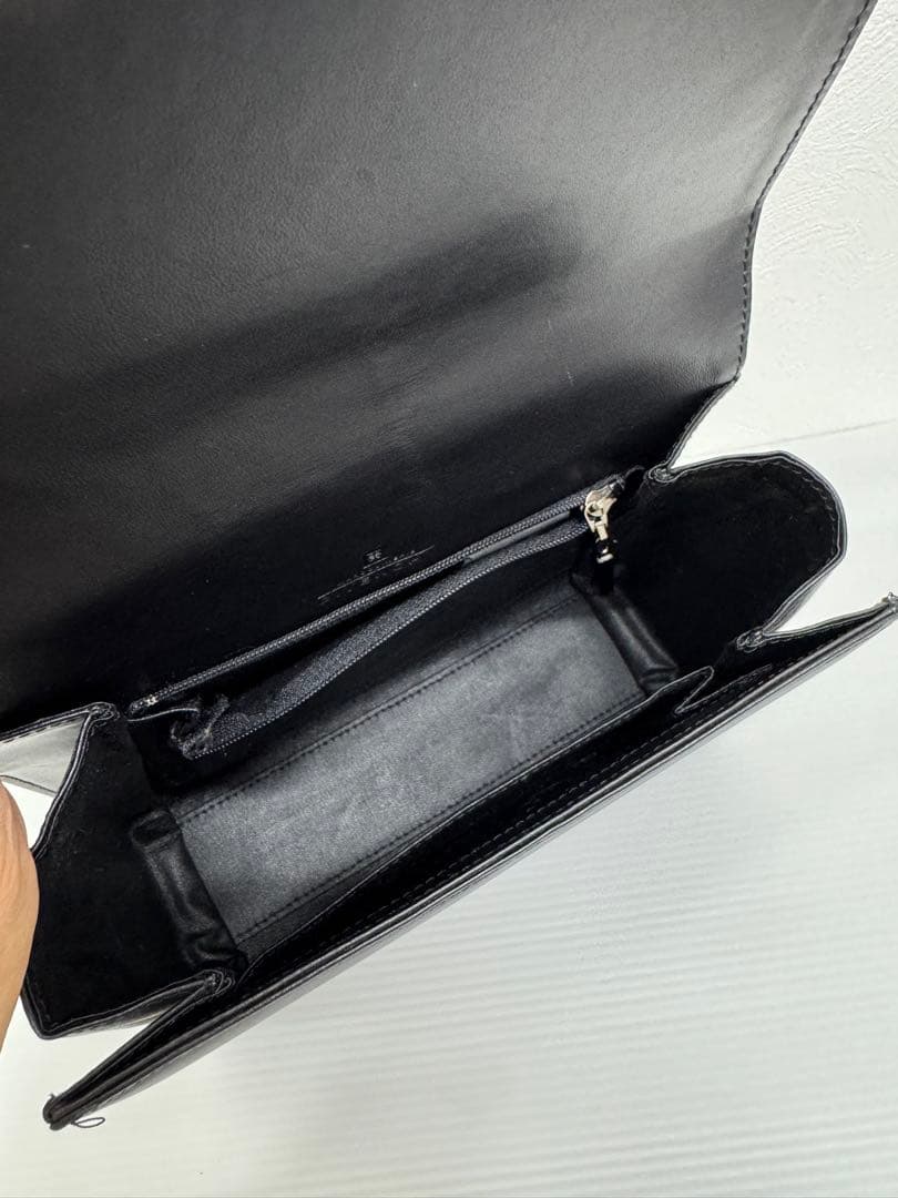 美品 ジバンシー 4G ステッチ ロゴ フルフラップ レザー ハンドバッグ