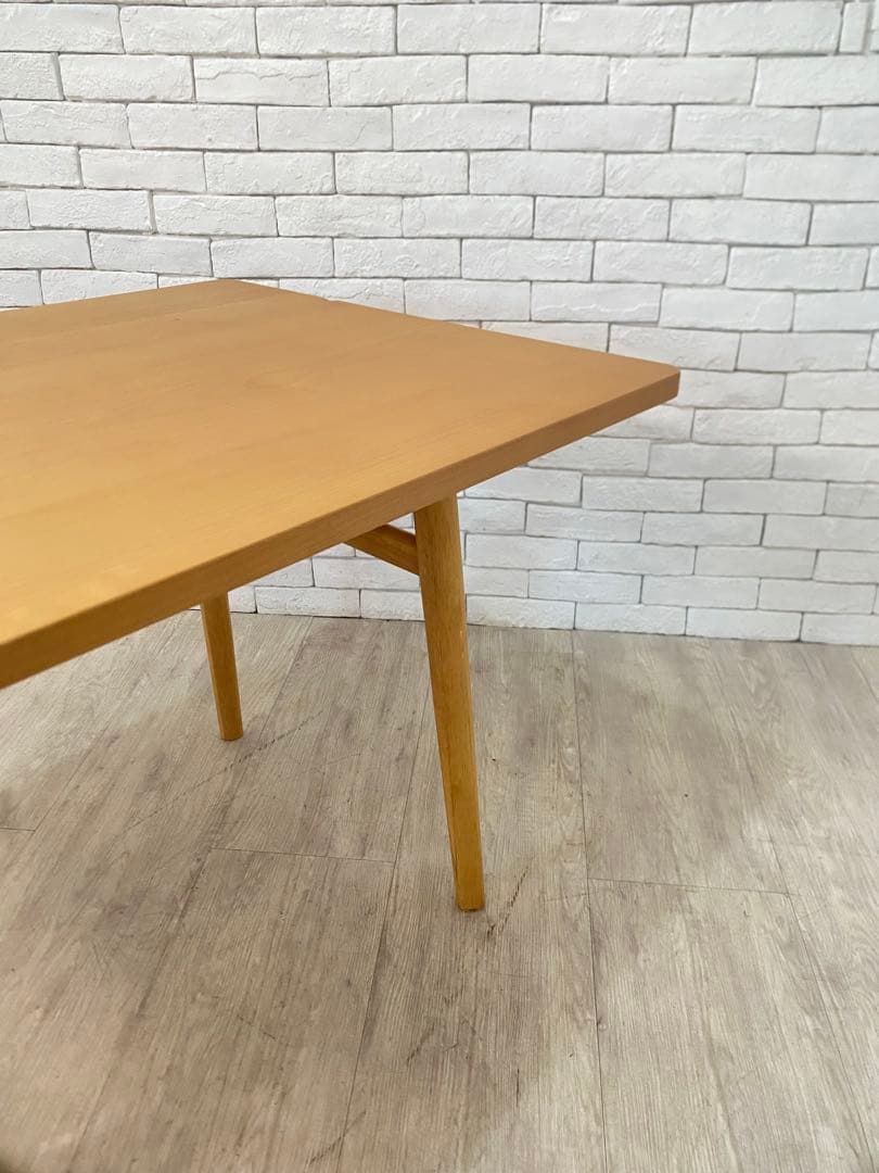 【春まま】ウニコ ダイニングテーブル SULA 机　傷あり