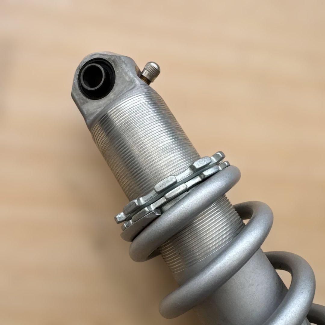 セロー250ファイナルエディション純正ディアショック