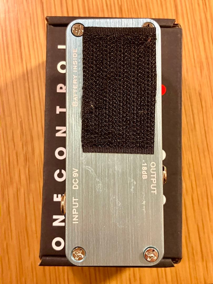 One Control Blues 360 AIAB ベースエフェクター