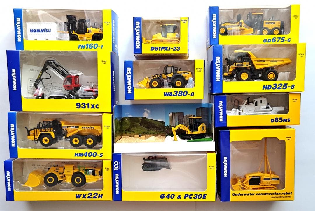 コマツオリジナルミニチュア12点セット（非売品）