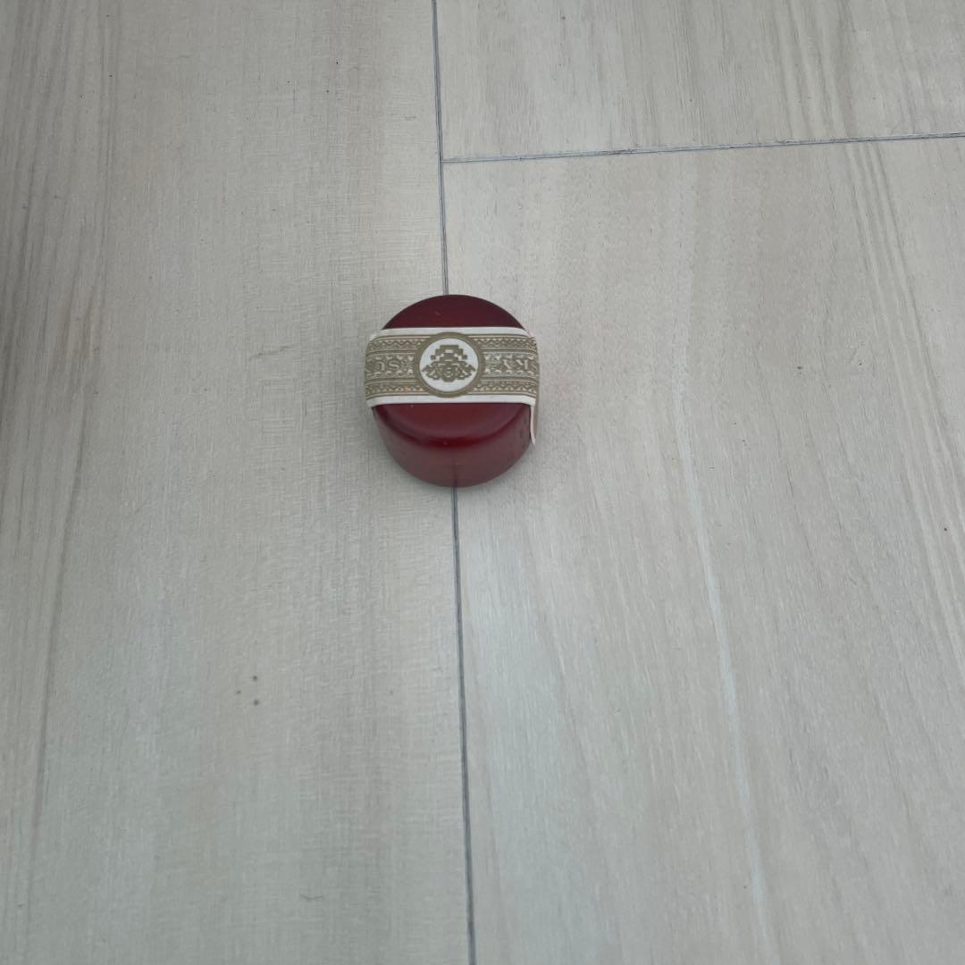 有田焼　色絵栗兎文瓶