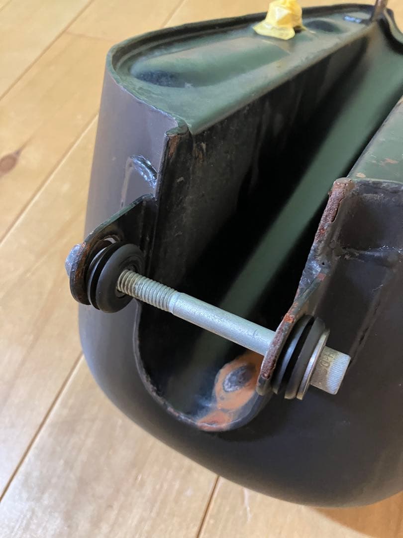 ハーレー スポーツスター1200S タンク