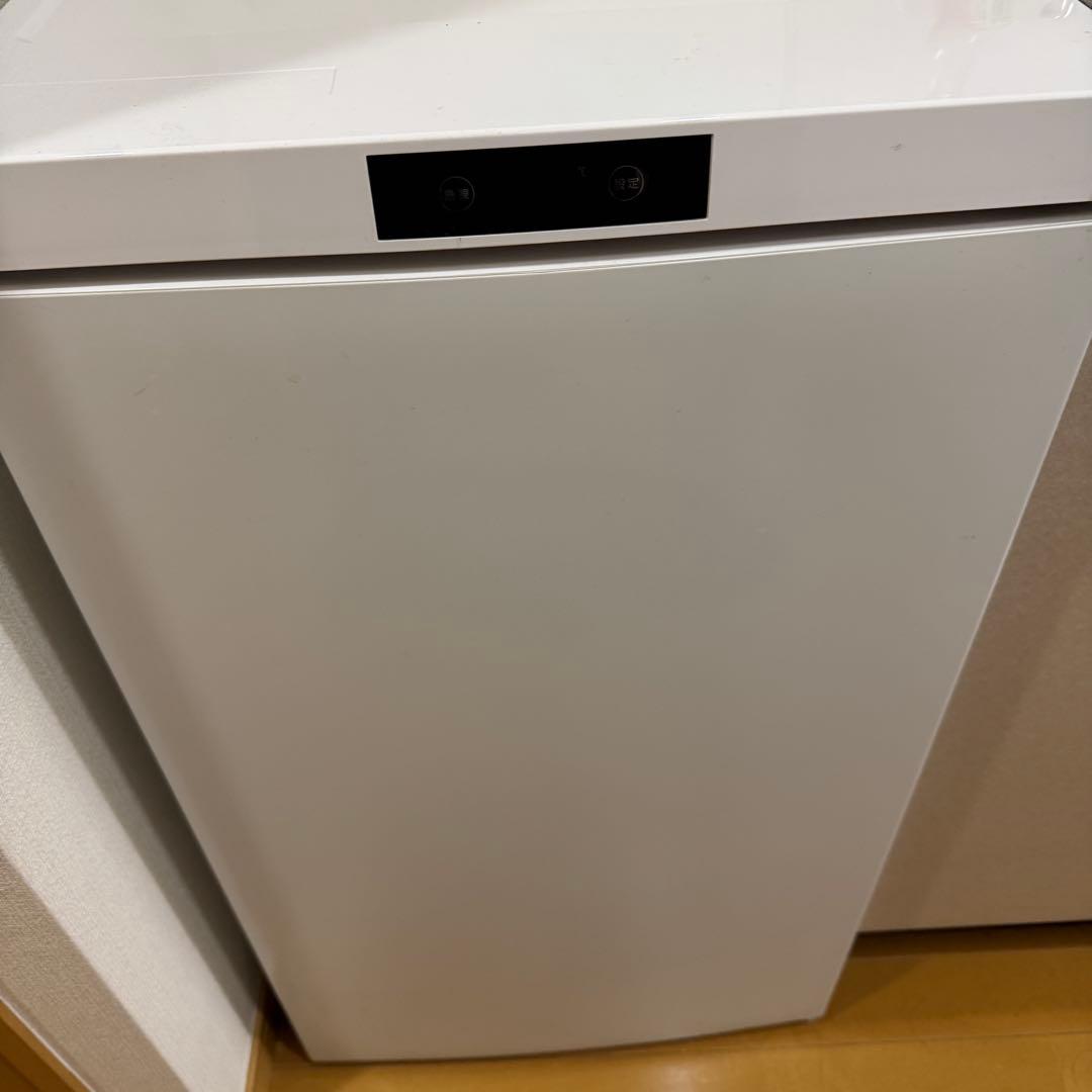 冷凍庫　64L MAXZEN