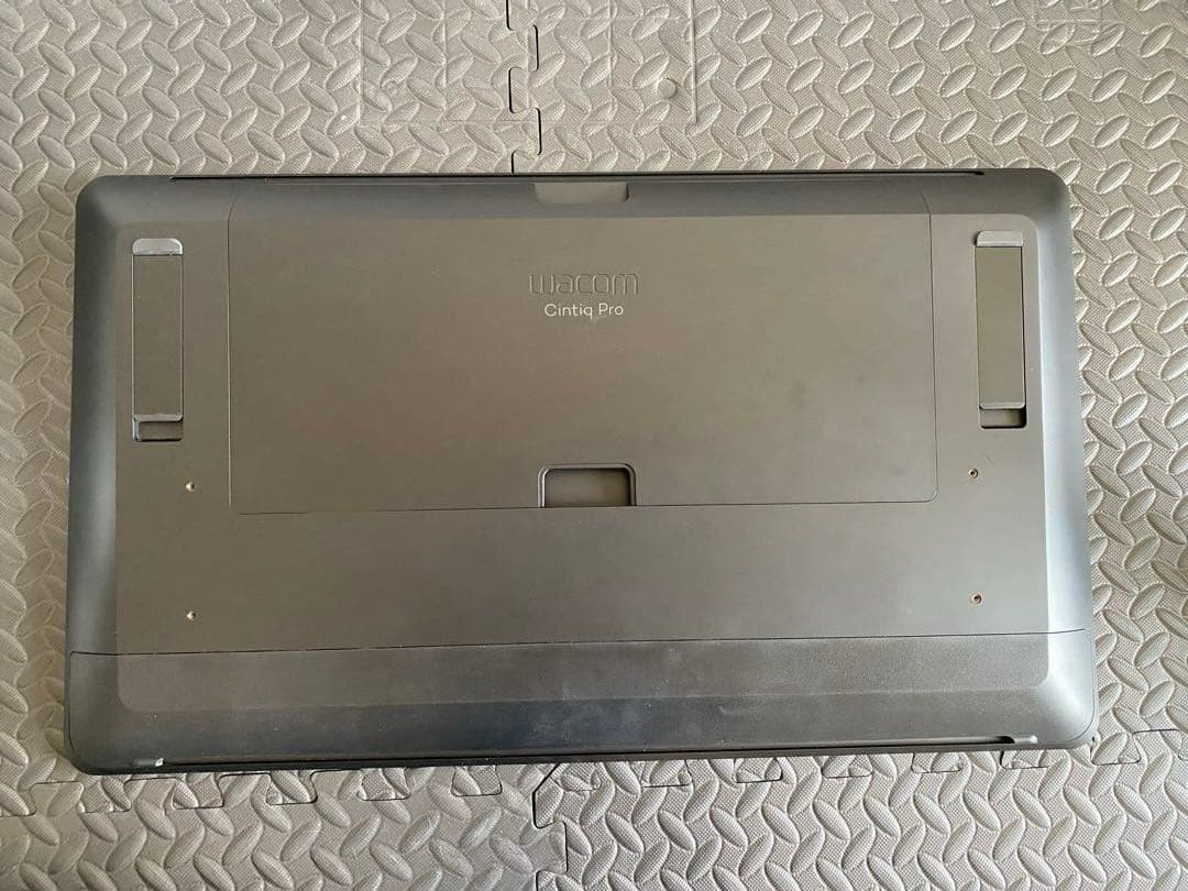 Wacom Cintiq Pro 24 ぺンモデル