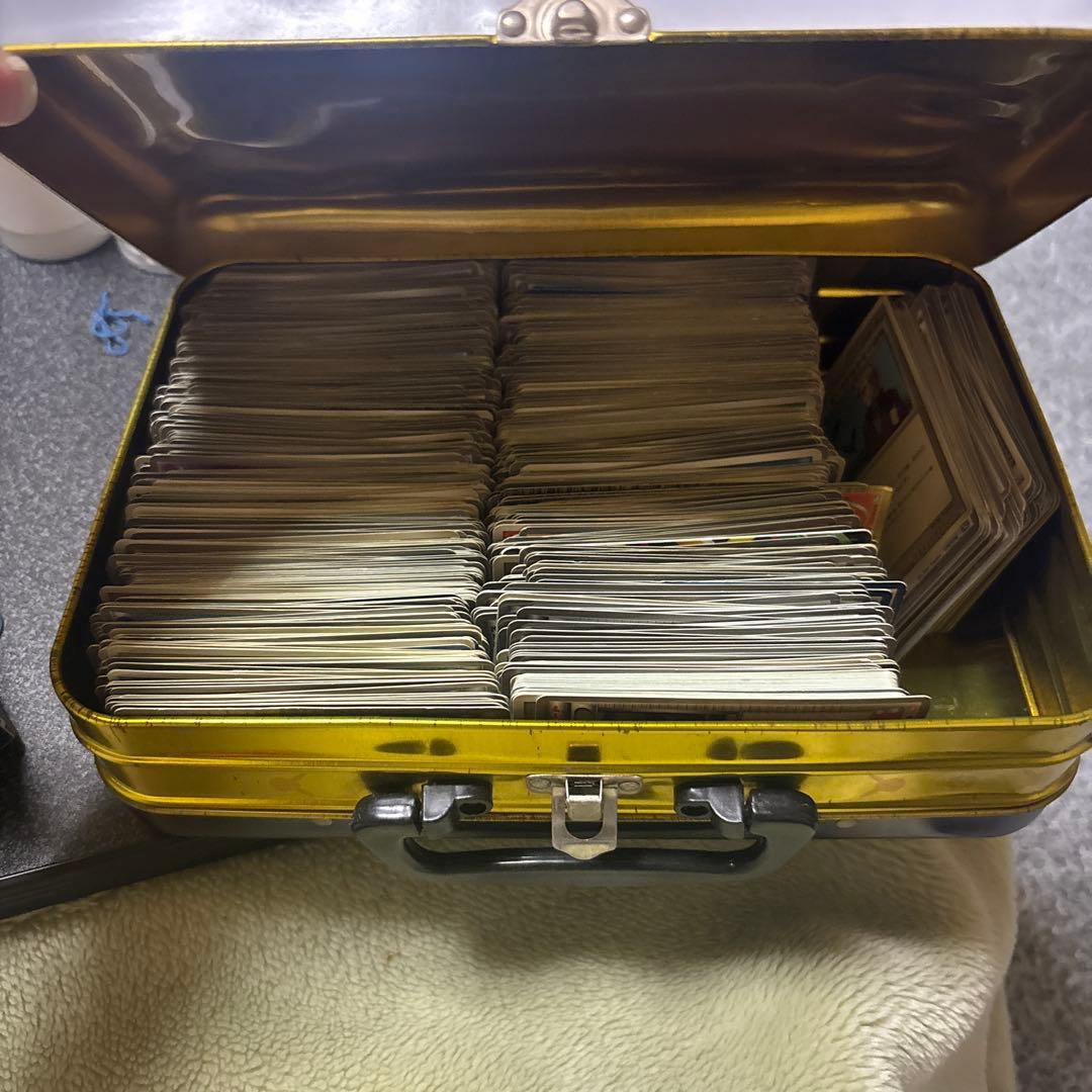 ポケモンカードケース ピカチュウデザイン