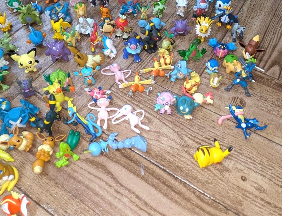 モンコレまとめ売り(155個)