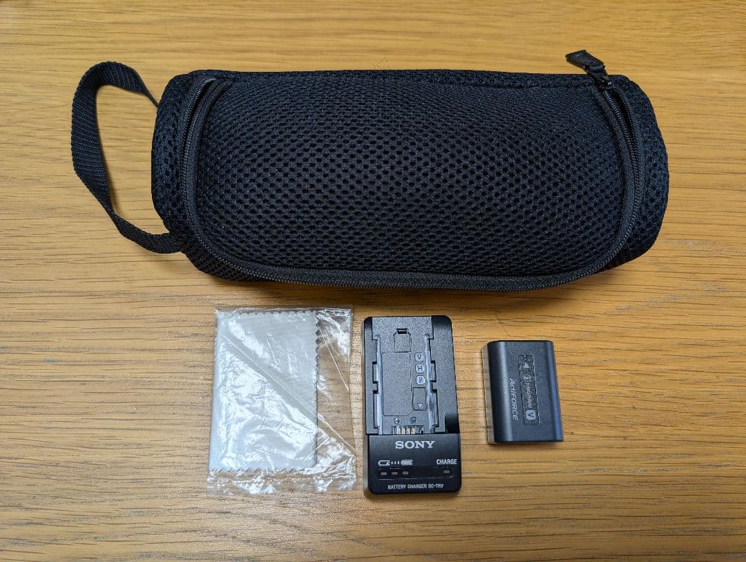 ソニー　SONY ビデオカメラ　HDR-CX630V　アクセサリーキット付き