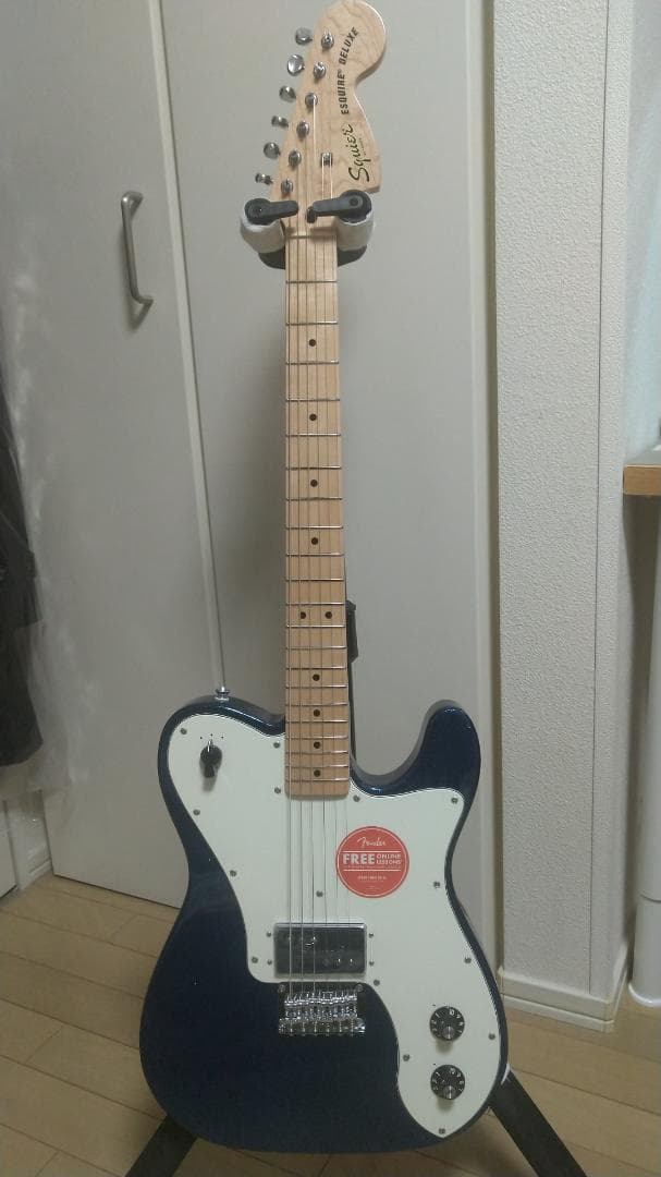 ギター Squier Paranormal Esquire Deluxe