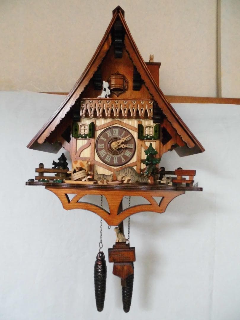 『美品』ドイツ・シュナイダー　からくり掛け時計　カッコウ時計　8匹の猫