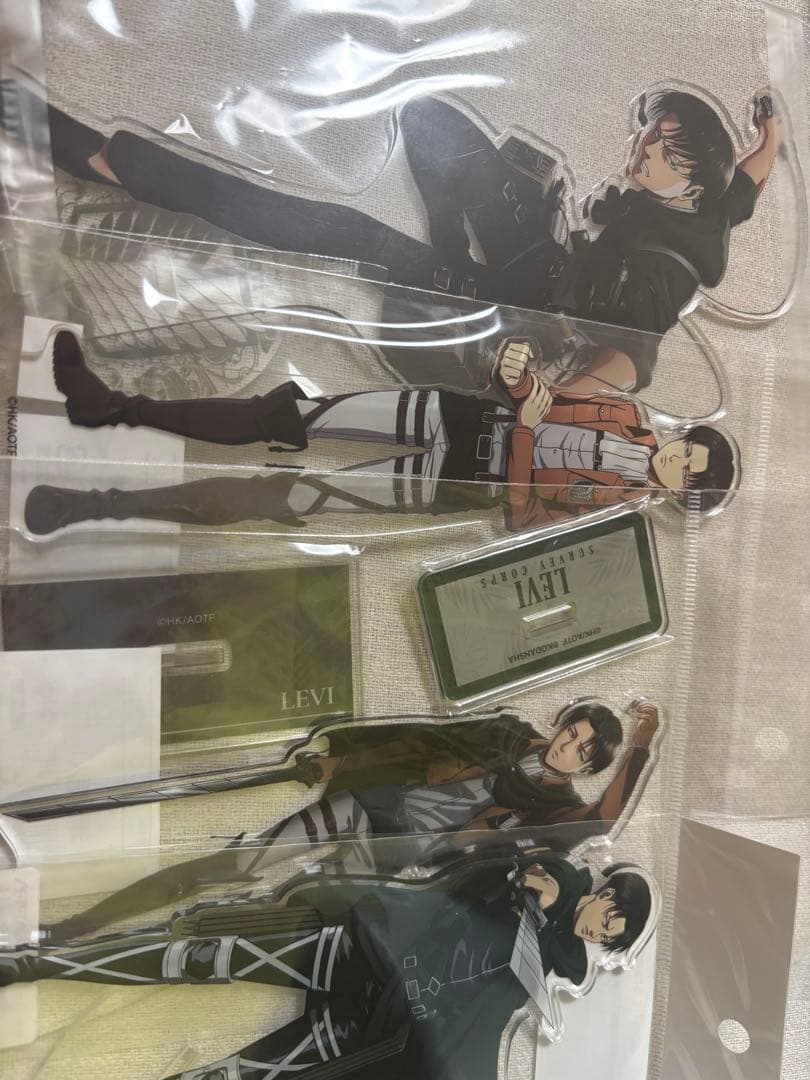 進撃の巨人 リヴァイ兵長 アクリルスタンドまとめ売り