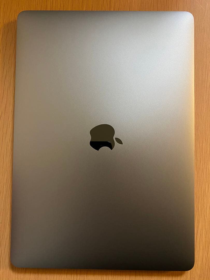 美品 MacBook Pro 13インチ 元箱 指紋認証、タッチパネル