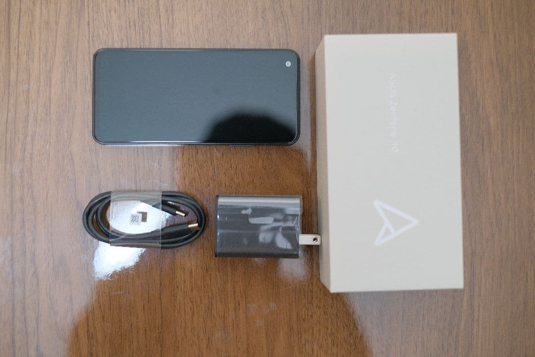 ASUS ZenFone 10 ブラック 16GB RAM 512GB