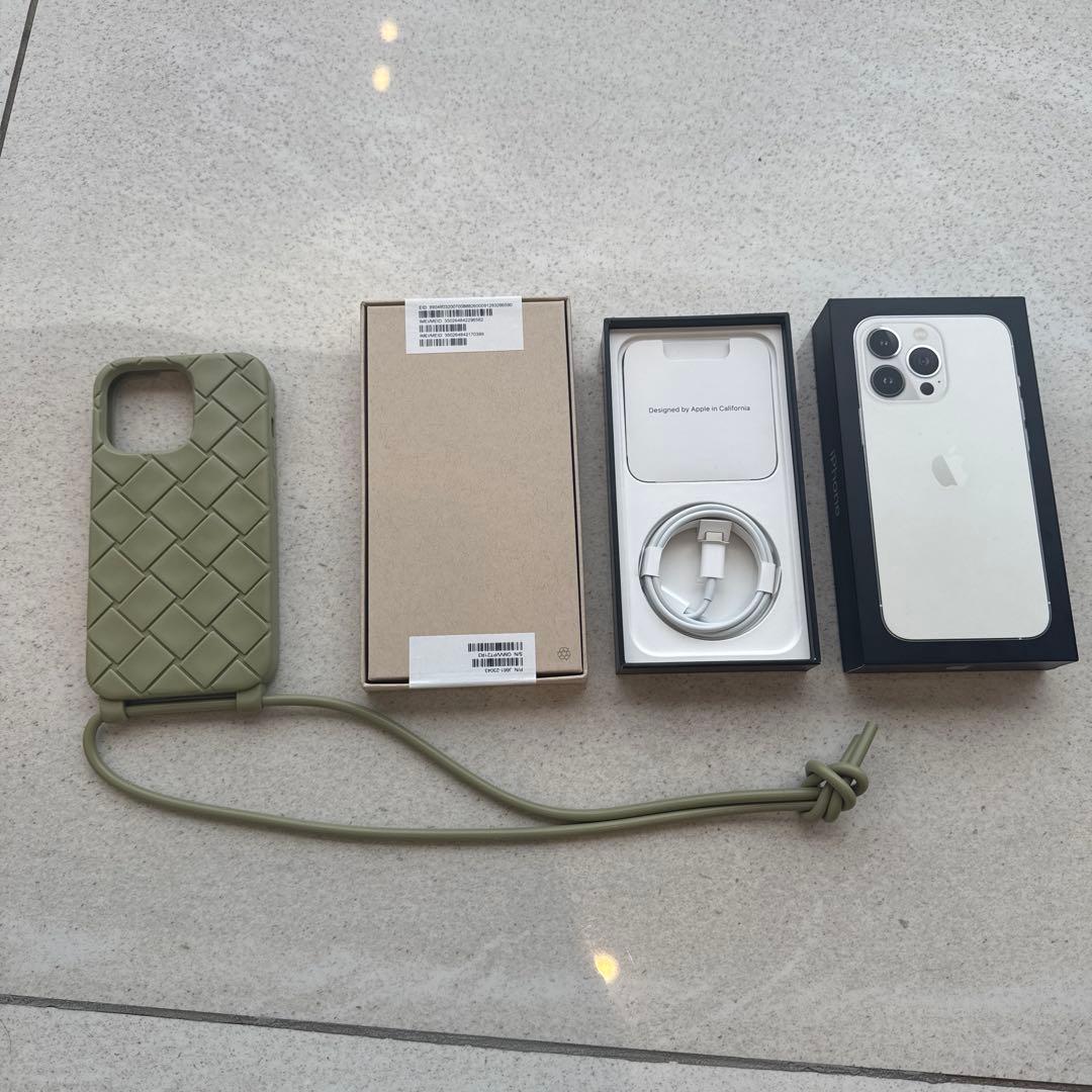 Apple iPhone 13 Pro ブルー