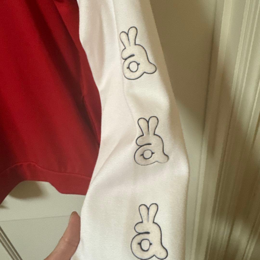 アルチビオ 赤と白の長袖ウェア　セットアップ