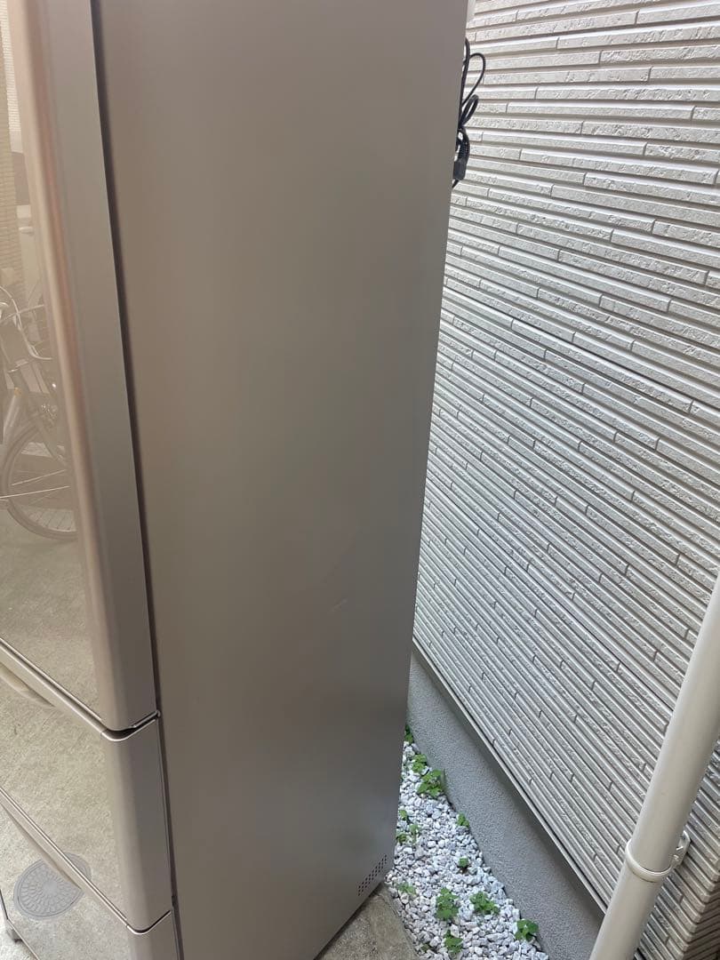 日立 R-S3200HV冷蔵庫 自動製氷真空チルド 315L 3ドア2018年製