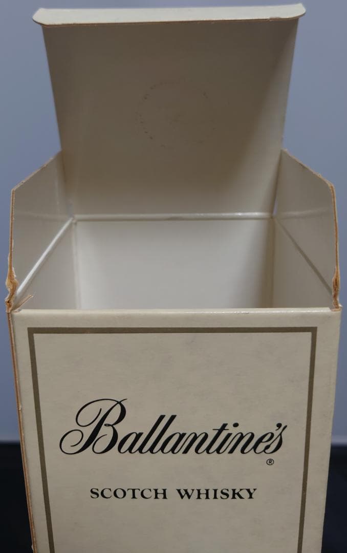 ウイスキー Ballantine's 30Years Scotch Whisky 750ml