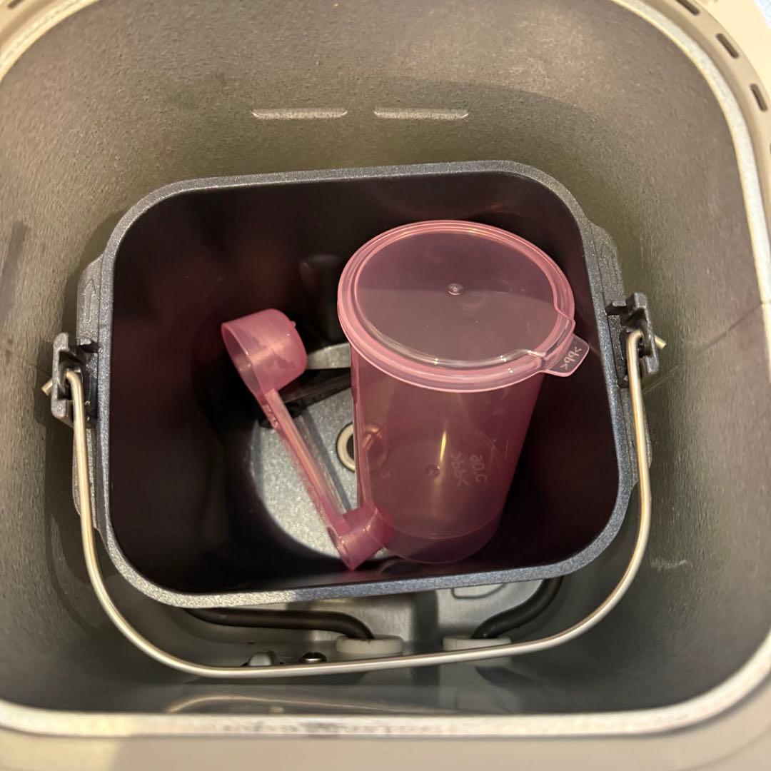 Panasonic パナソニック　ホームベーカリー SD-MT4