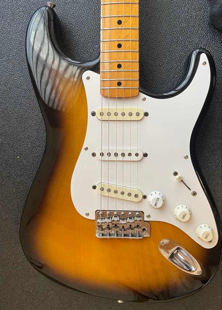 フェンダージャパン　ストラトキャスター