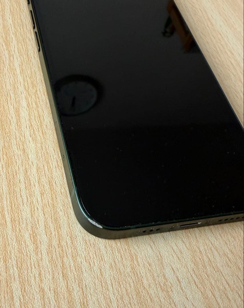 Apple iPhone 13 ミッドナイトグリーン 本体