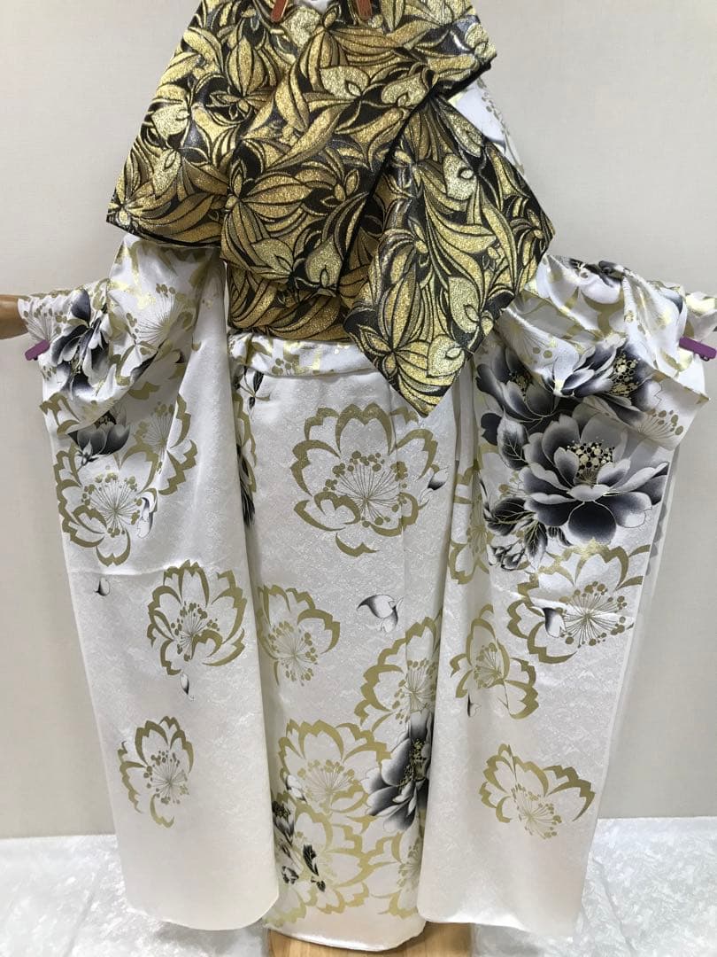 振袖単品　未仕立て品　正絹　金彩