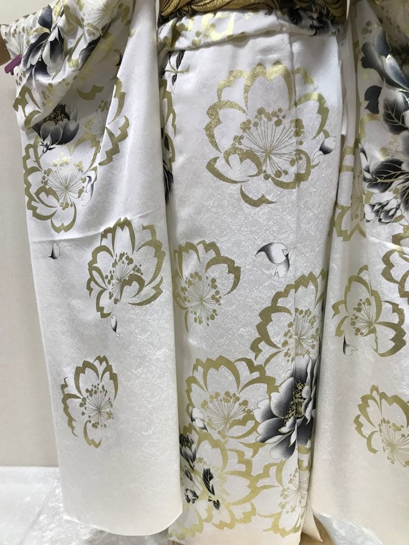振袖単品　未仕立て品　正絹　金彩