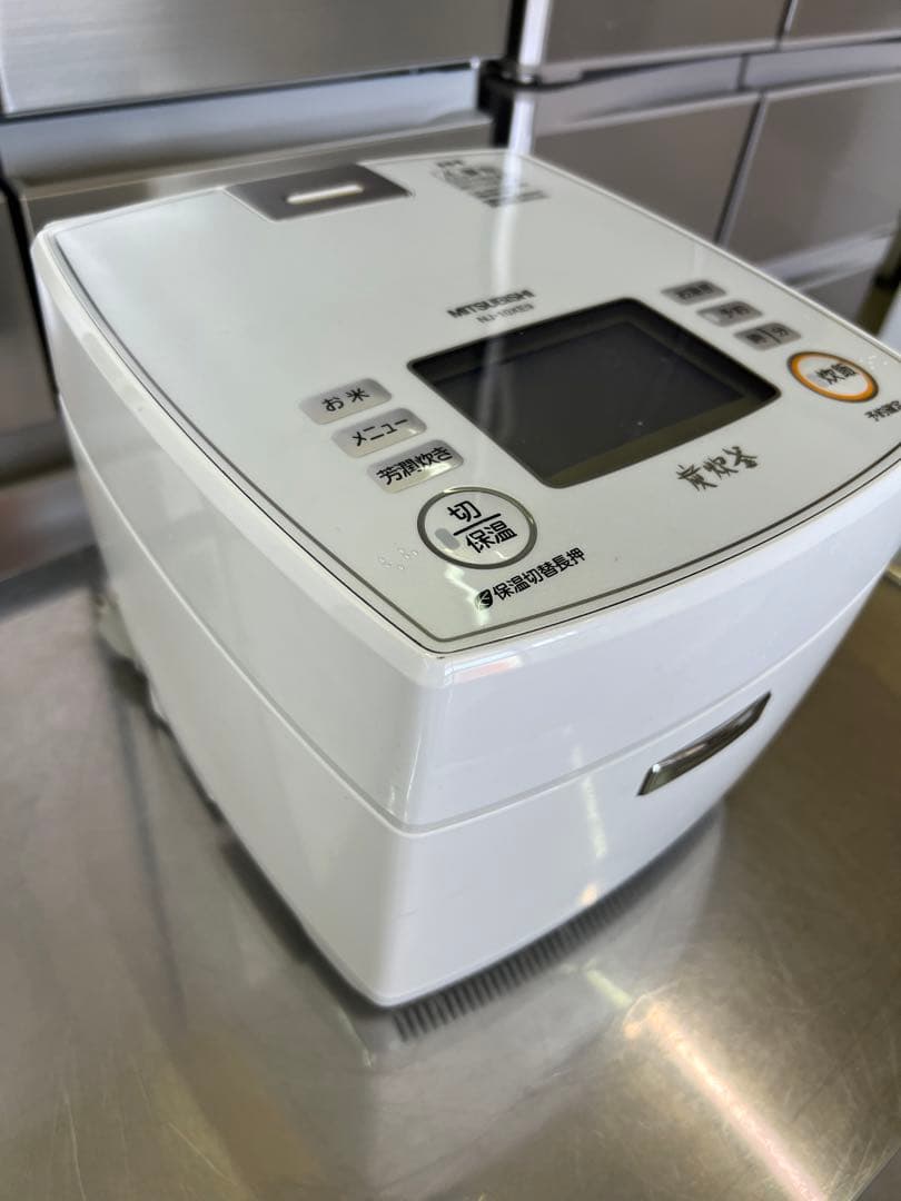 2013年式 5.5合 1L MITSUBISHI 炊飯器 NJ-10XE9-W