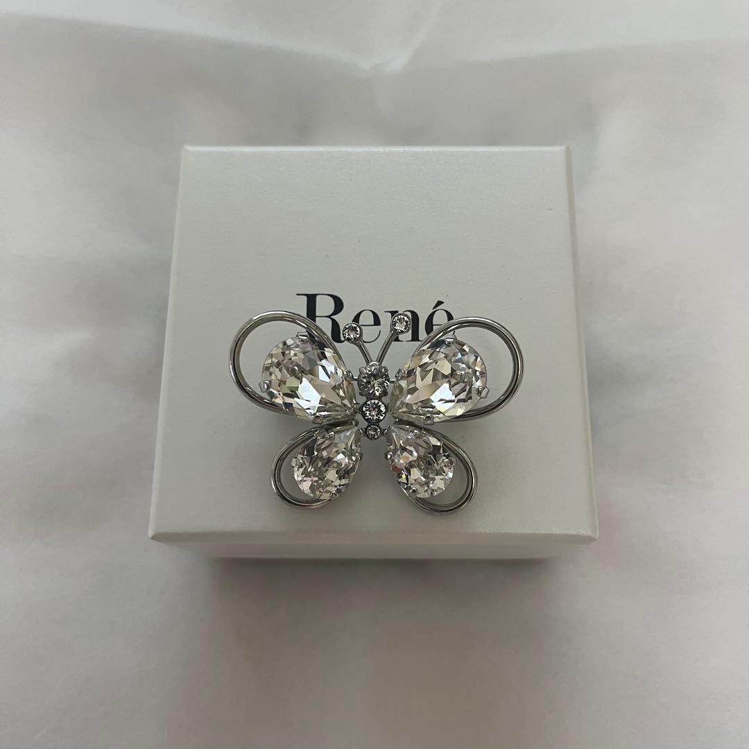 専用 rene ブローチ バタフライ