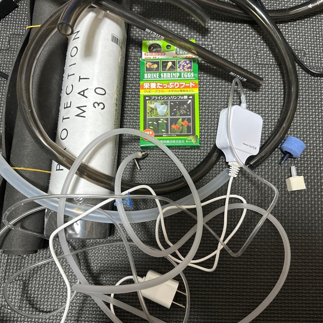 水槽セット　半年のみ使用　備品もいっぱいあります