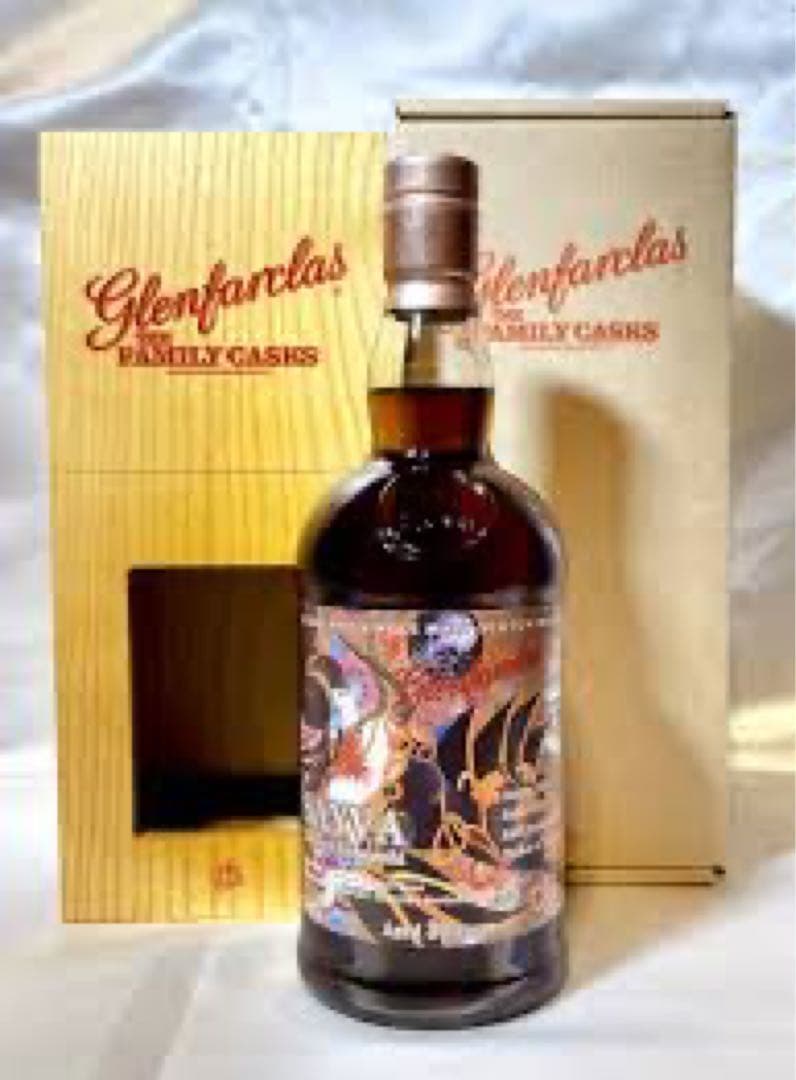 【au★】サガ 30周年コラボ ウイスキー 信濃屋 ロマサガ