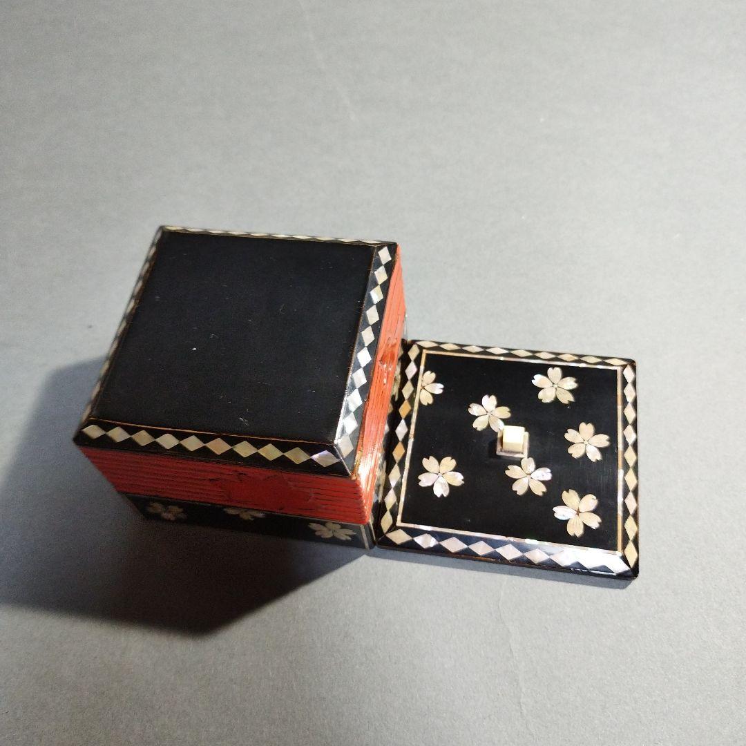 螺鈿細工　小箱