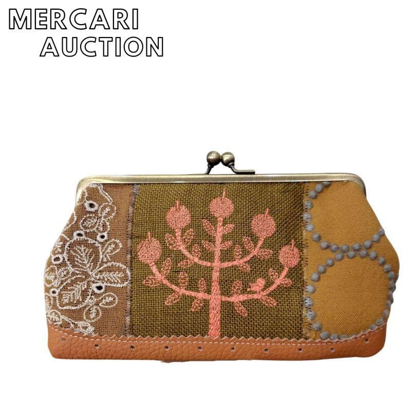 あ*い様 ミナペルホネン/ringo/tambourine/がま口長財布薄型本牛