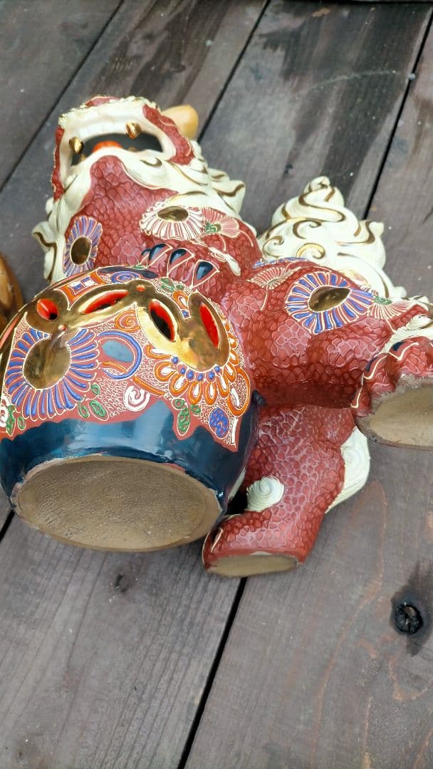 九谷焼獅子金彩玉乗り金彩置物大きいシーサー古美術 陶器製