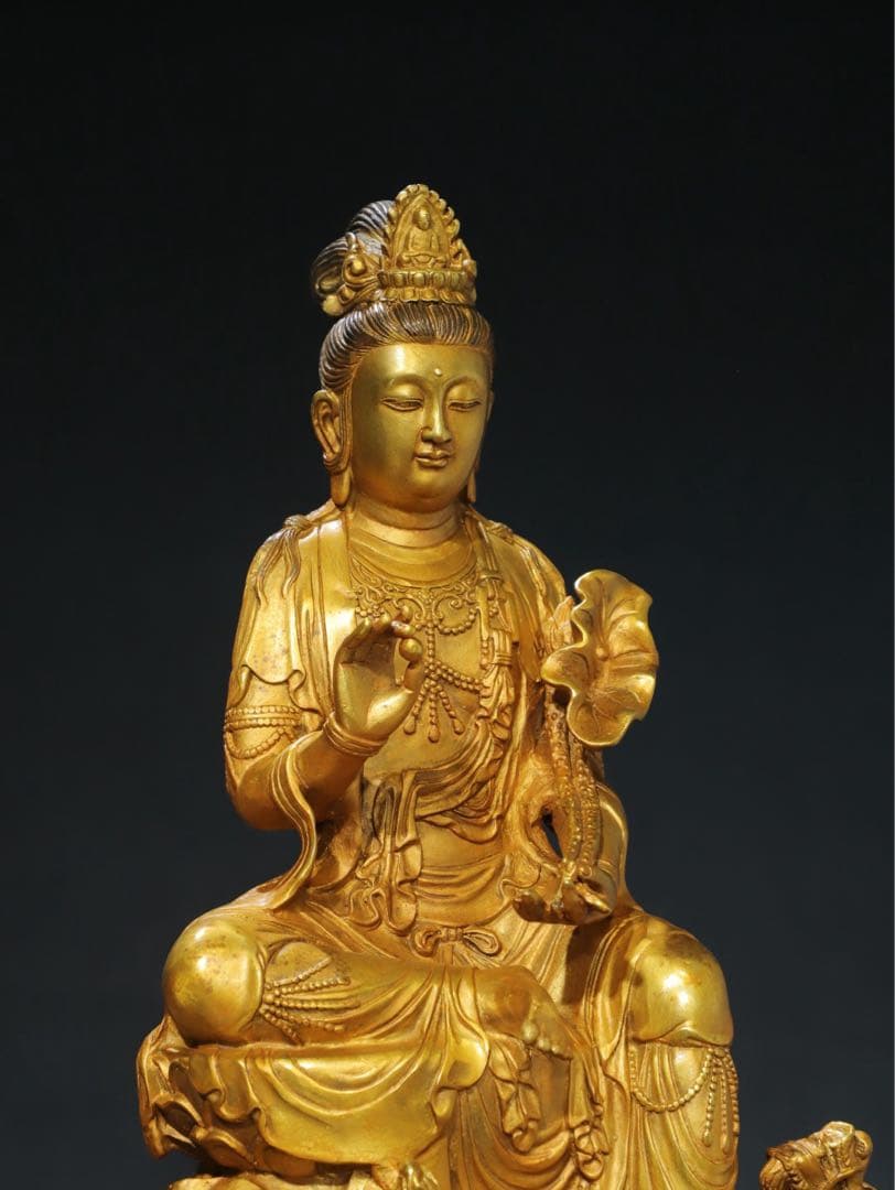 旧蔵　純銅製金メッキ　観音　細工彫刻　置物　供奉 供養 インテリア　仏像