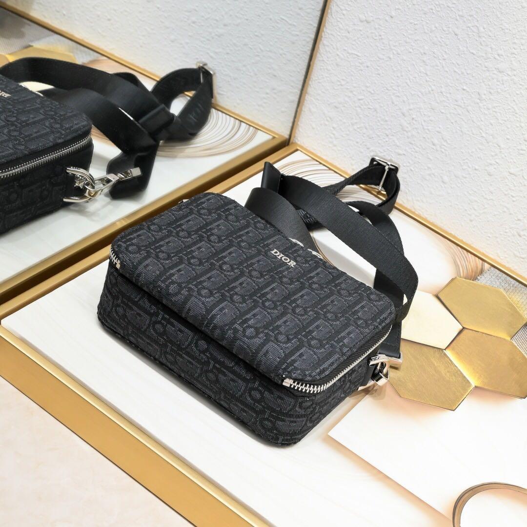 実物撮影 ミニショルダーバッグ