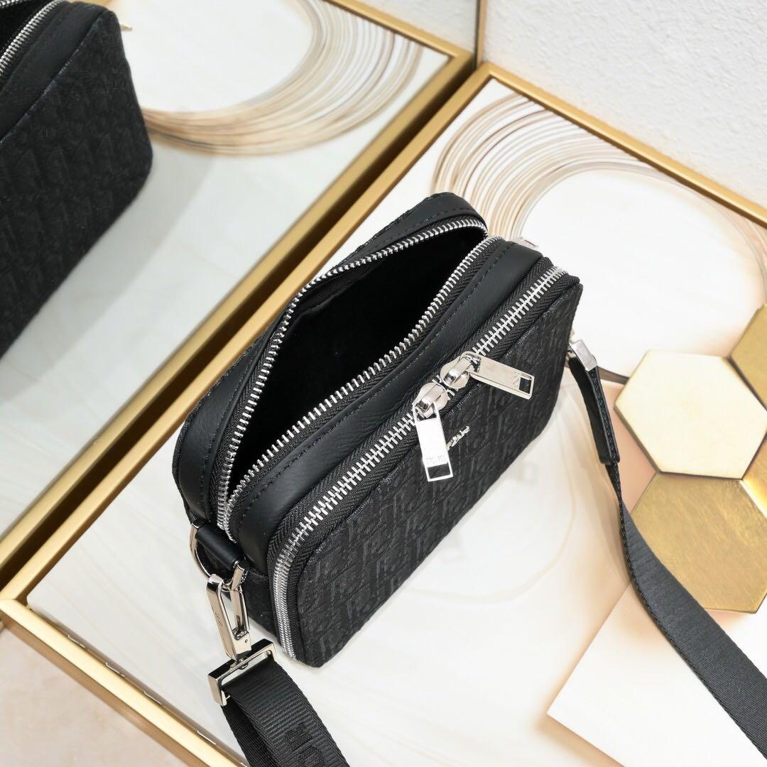 実物撮影 ミニショルダーバッグ