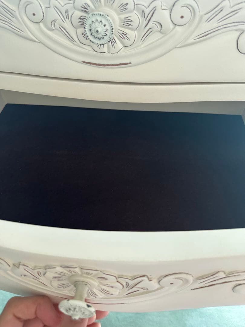 クロシオ コモ チェスト4D ホワイト 幅55cm 完成品 アンティーク調