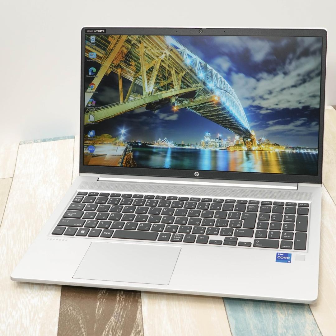 未使用に近いレベルの極美品✨東京生産✨１０コアの第１２世代コアｉ７に超高速ＳＳＤ