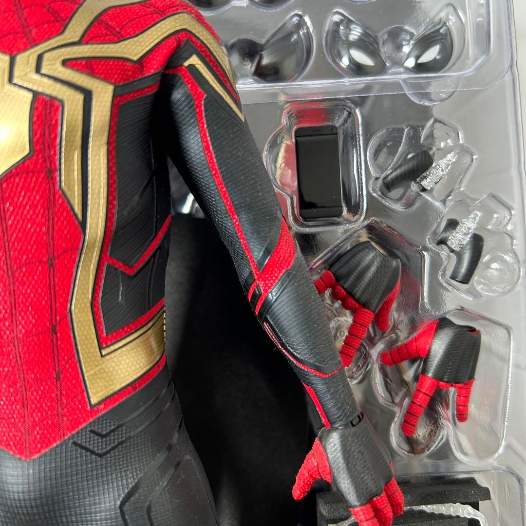 【美品】ホットトイズ スパイダーマン インテグレーテッドスーツ ノーウェイホーム