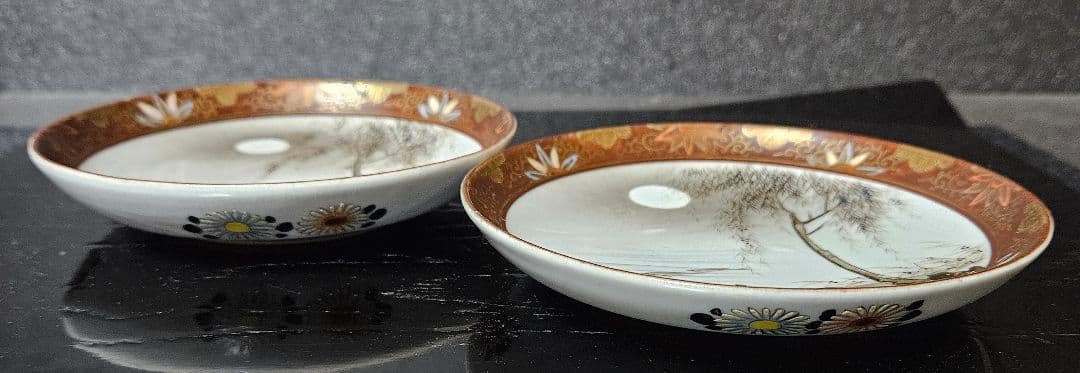 【最上作品❗】明治時代　九谷焼　九谷朝日製　金彩色絵　月明かりに柳に魚の図　2客