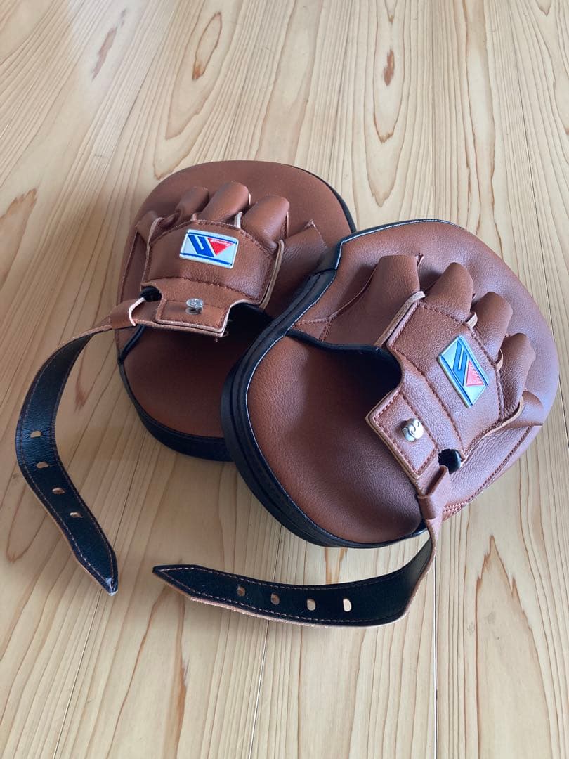 Winning（ウイニング） パンチングミット スタンダードタイプ