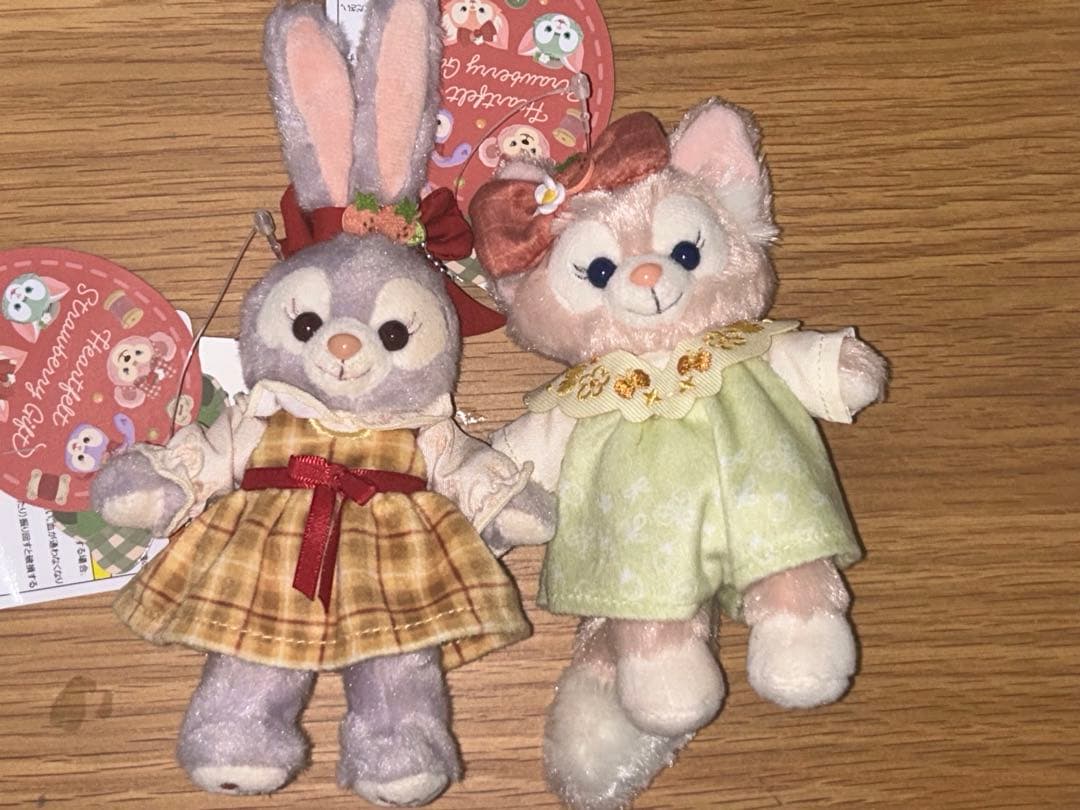 ステラルー♡リーナベル　ぬいぐるみバッジ　ハートフェルトストロベリーギフト