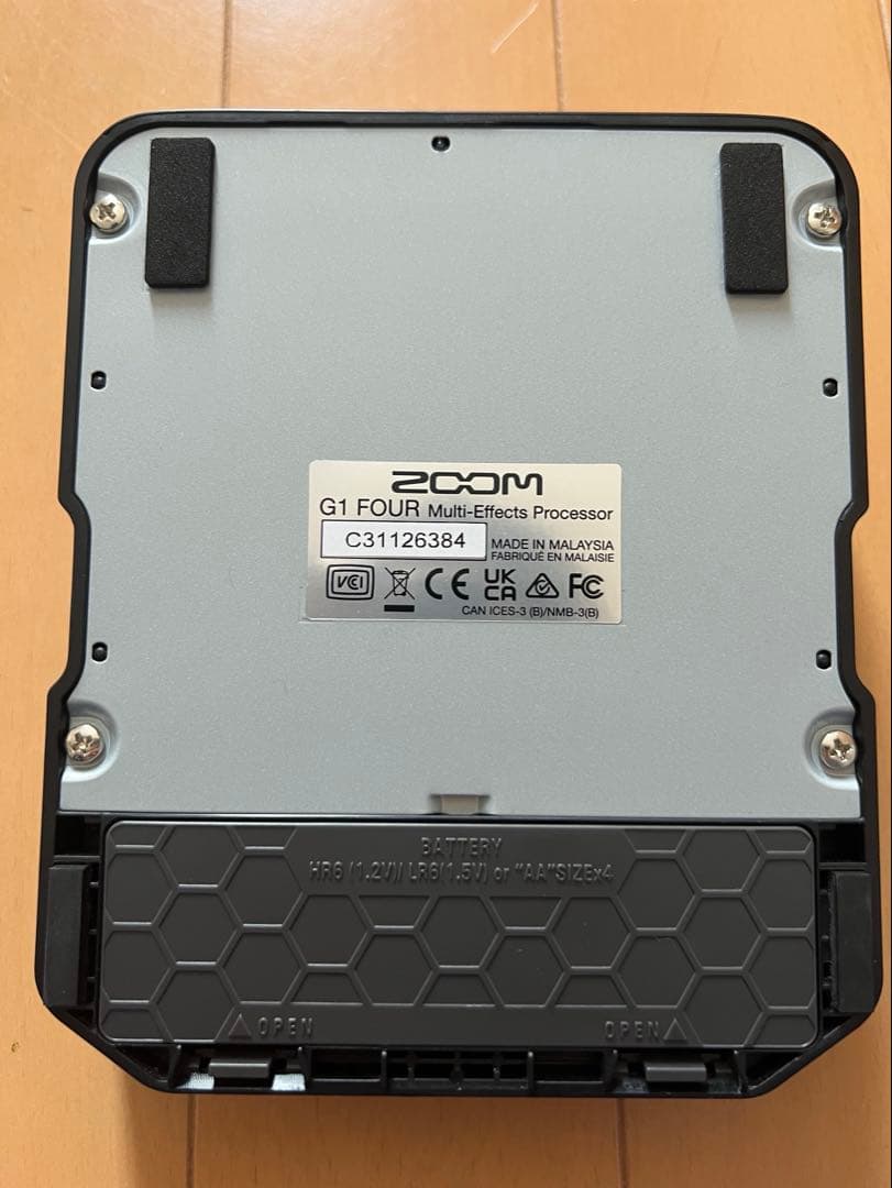 ZOOM G1 FOUR マルチエフェクター 専用アダプター付属