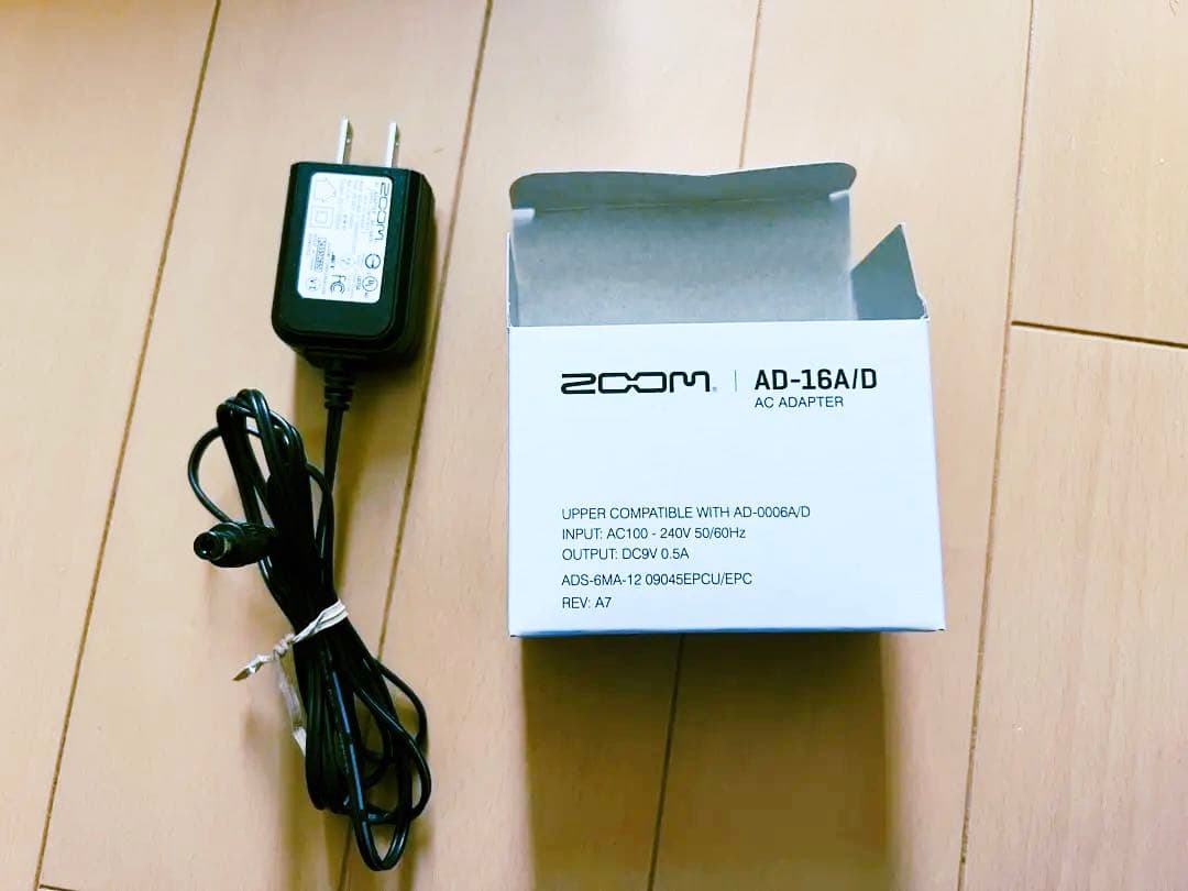 ZOOM G1 FOUR マルチエフェクター 専用アダプター付属