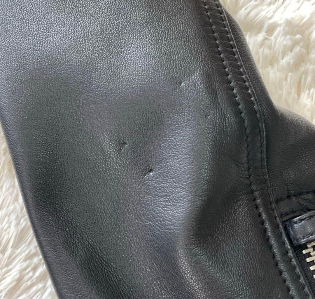 HUGO BOSS　レザー　ライダースジャケット　黒　52
